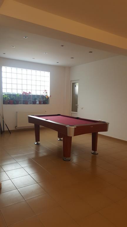 Vila Fery Costinesti Luaran gambar